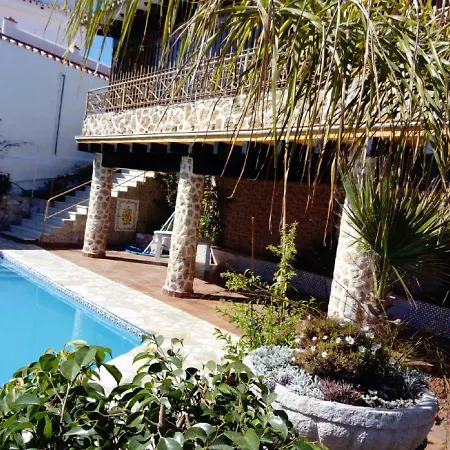 Con Piscina Privada * 托雷莫利诺斯
